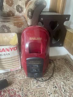 Sanyo Vaccum cleaner SC 515 is available