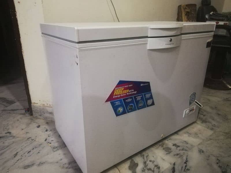 Dawlance deep freezer DF-ES400 Mint Condition 1