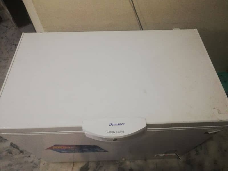 Dawlance deep freezer DF-ES400 Mint Condition 4