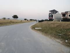 8 Marla Solid Plot with Dual 40 ft Road Access in Faisal Margalla City, Islamabad!!!