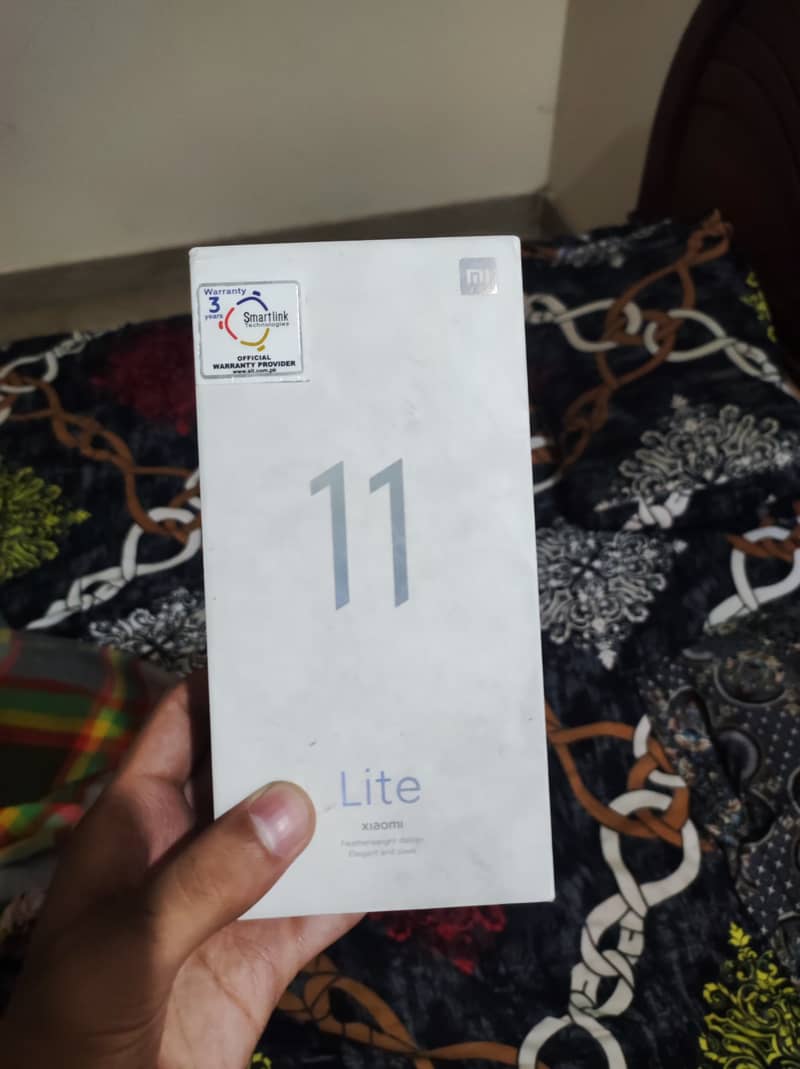 Mi 11 lite 6/128 7