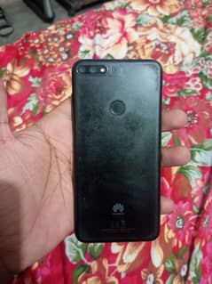 Huawei Y7