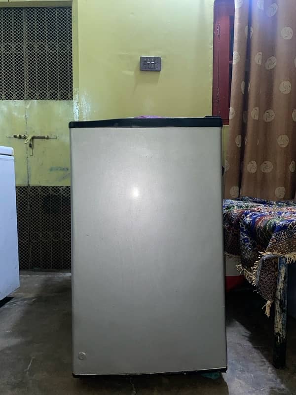 haier single door fridge Mini 1094588134
