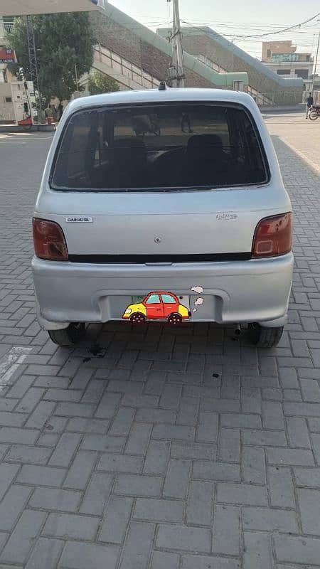 Daihatsu Cuore 2002 1