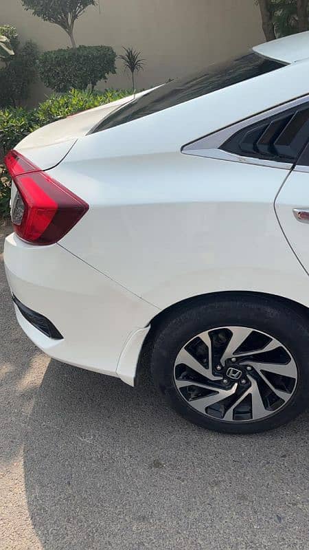 Honda Civic Oriel 2018 7