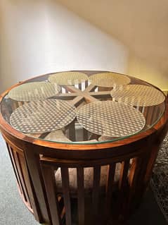 Dinning table with 6 chairs