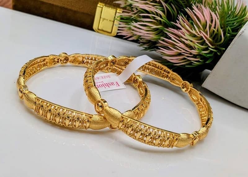 2pcs gold plated bangles 0