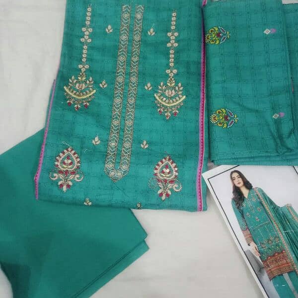 3 pcs women embroidered suit 4