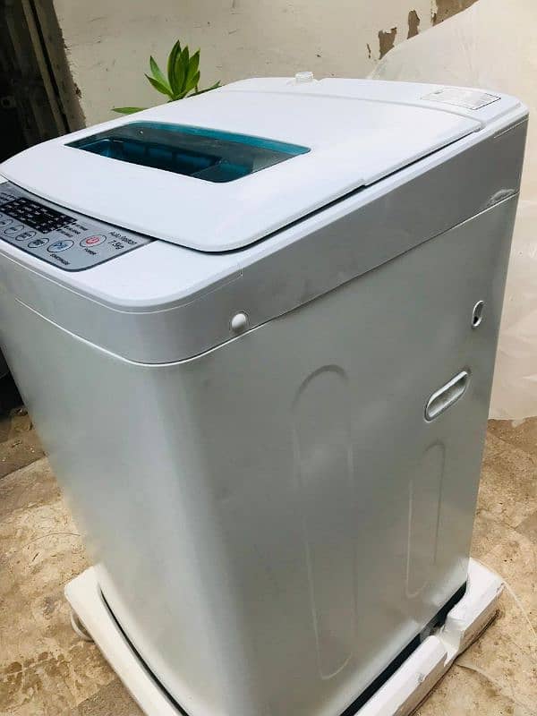 Fully automatic washing machine Haier hwm 75-918 auto restart techno 4