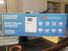 SOLERMAX FOLCON PV4000. just 4month used.