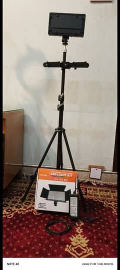 led lightlit pro led 600 with stand with mobile holder 0