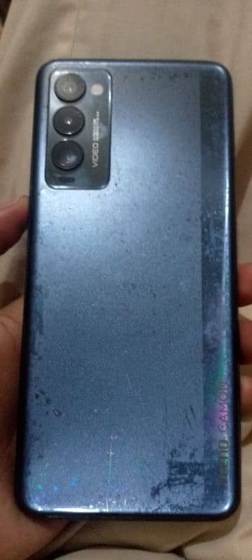 Tecno camon 18p 0