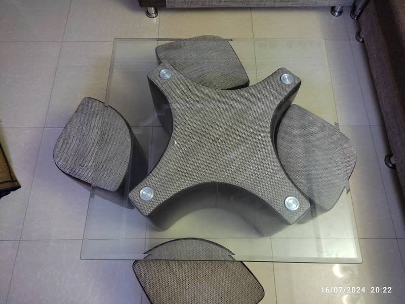 Center Table With 4 Seats 0