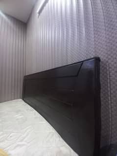 Full bed set for sale in reasonable price. . .