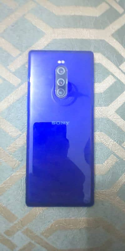 Sony Xperia 1 - 2