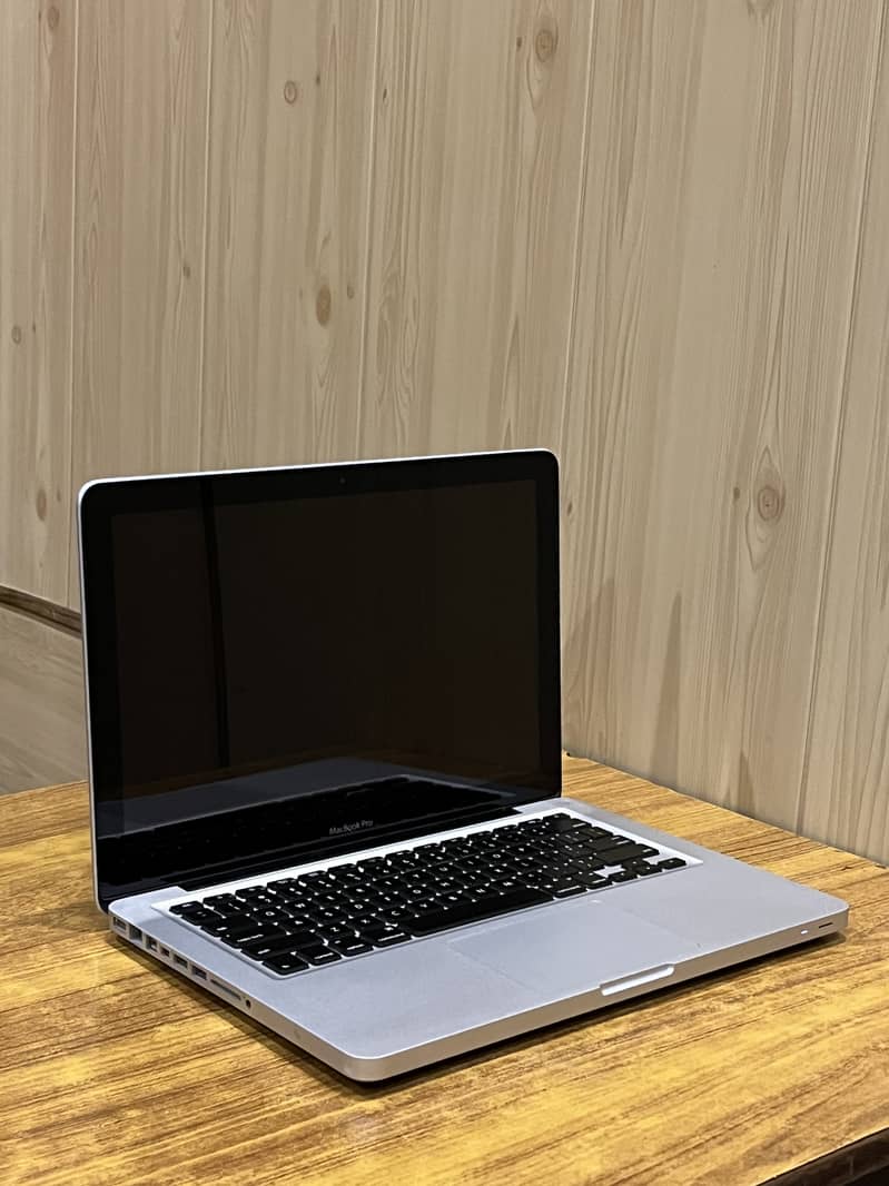 Macbook pro mid 2012 core i7 1