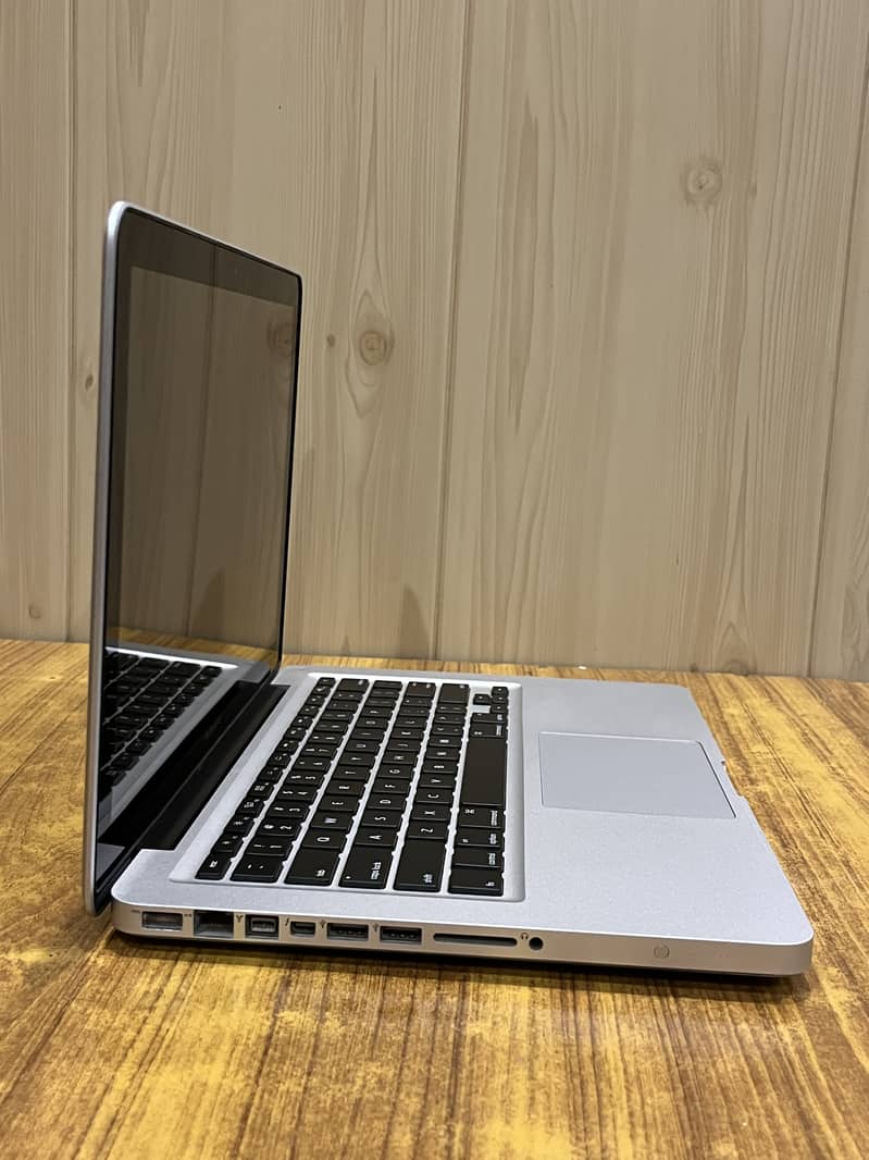 Macbook pro mid 2012 core i7 3