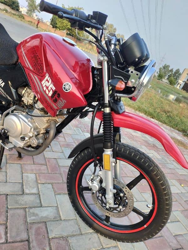 Yamaha YBR 125G Model 2022 Total Genuine bike All Punjab Number 3