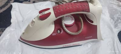 black & Decker steam iron from Dubai used