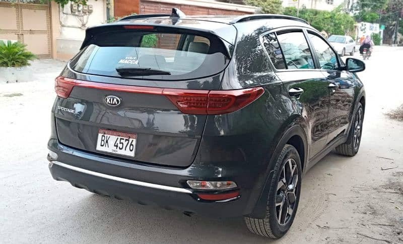 KIA Sportage 2022 4