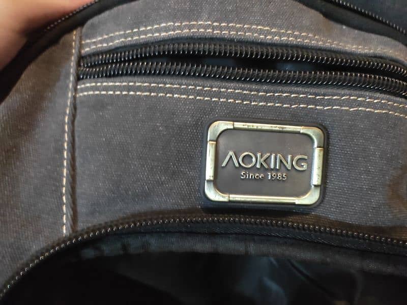 Aoking bag for both men and women price of 8500 7