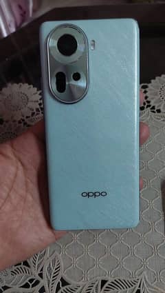 oppo Reno 11 pro 12/256 condition 10 by 9 warranty 3 say 4 maha