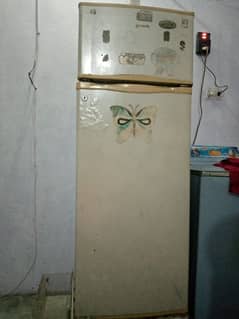 Dawlance fridge for sale