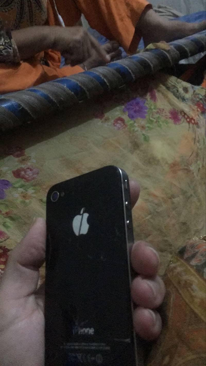 iPhone4 urgent sale nonpta 2