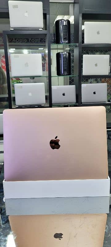 Macbook Air 2020 Model M1 chip "13"inch 2