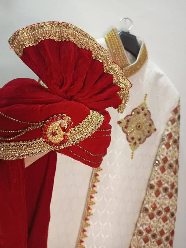 groom sherwani and qula 1