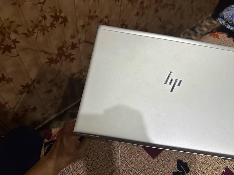 HP Elite Book 1