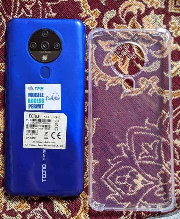 TECNO SPARK 6.4/64 with box urgent sale 1