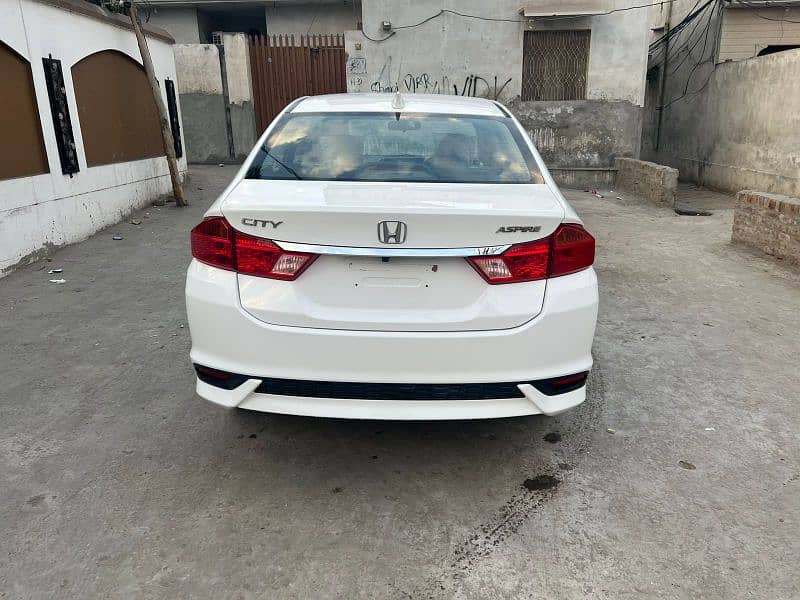 Honda City Aspire 2021 1