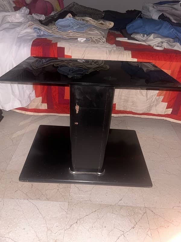 Table for Sale in good condition 1