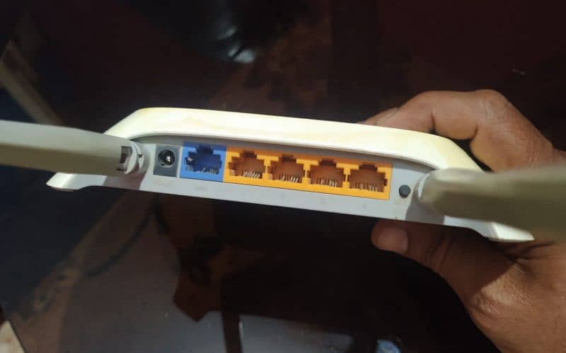 2 TP-LINK Routers For Sale. . 4