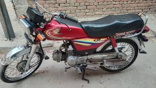 Honda CD 70 call 324 7284 234