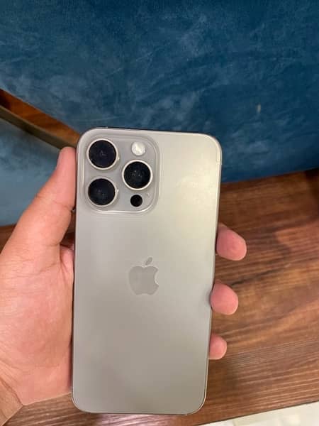 IPHONE 15 PRO MAX 512 gb PTA APRROVED 1