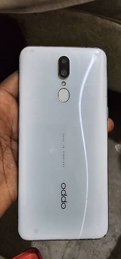 oppo f11 8gb ram 256 gb rom fingerprint  okay all oky