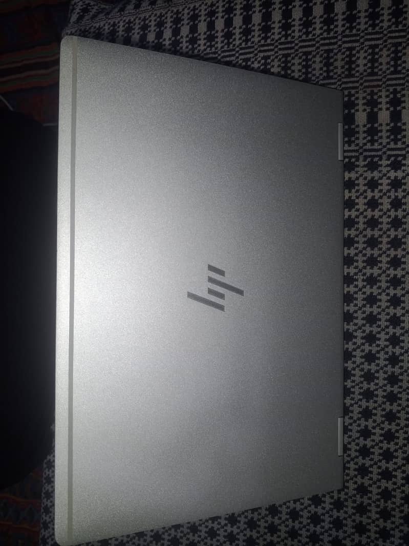 HP Elite Book G2 i7 7th gen 16, 512 Touch 8