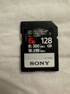 Sony 128 gb memory card Class 10 . High performance . U3