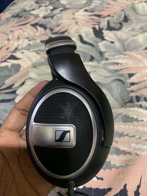 Sennheiser Consumer Audio HD 599 SE Around Ear Open Back Headphone 7