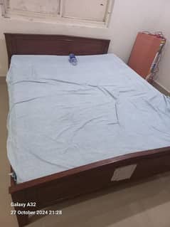 Queen size Bed for sale with Mattress