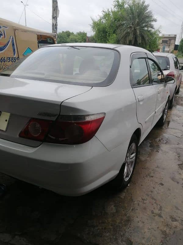 Honda City IDSI 2005 4