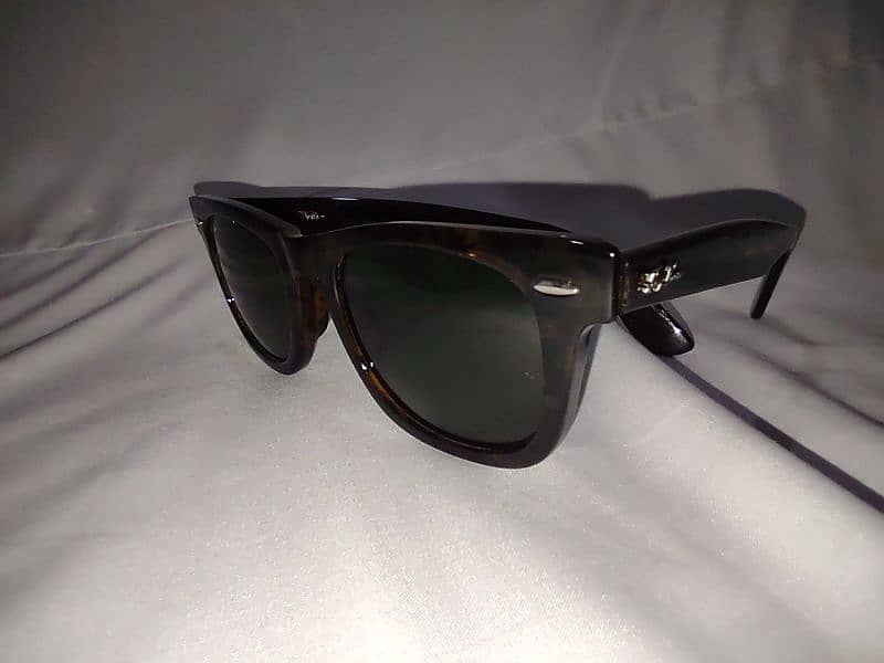 Ray-Ban Wayfarer 2140 Sun Glasses 2