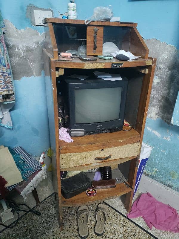 Old TV Trolley For Sale 2