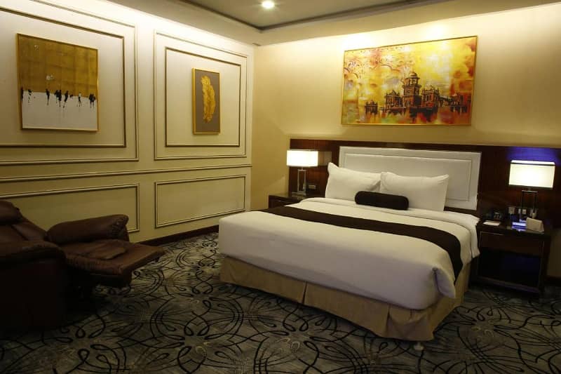 Hotel Suite Available on 15% Rental Income in Swiss Mall Gulberg. 33