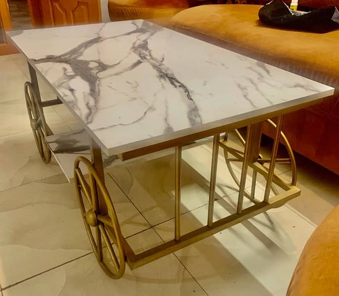 Luxury Table for sell/ 1