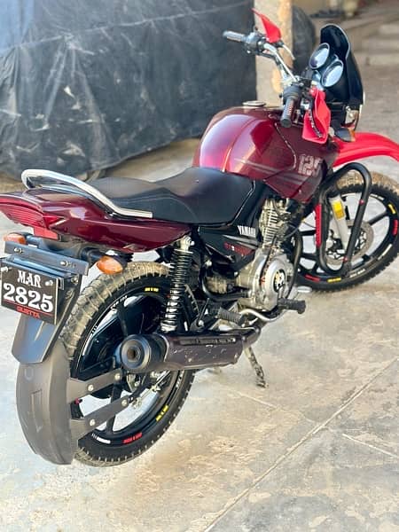 ybr 125 g 2023 model red 2