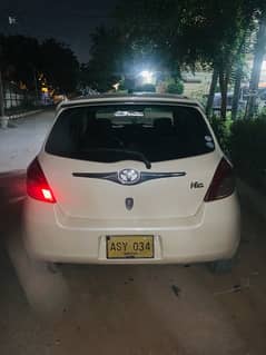 Toyota Vitz 2006