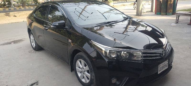 Toyota Corolla Altis 2015 1